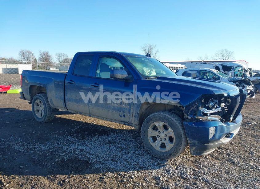 2019 Chevrolet Silverado 1500 LD LT (VIN 2GCVKPEC9K1193865) main photo