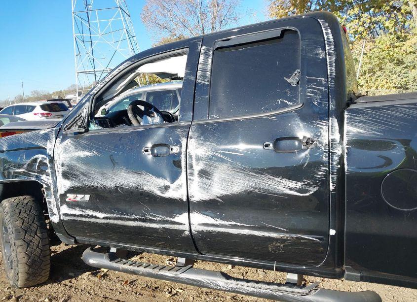 Photo 14 of 2019 Chevrolet Silverado 1500 LD LT (VIN 2GCVKPEC9K1199276)