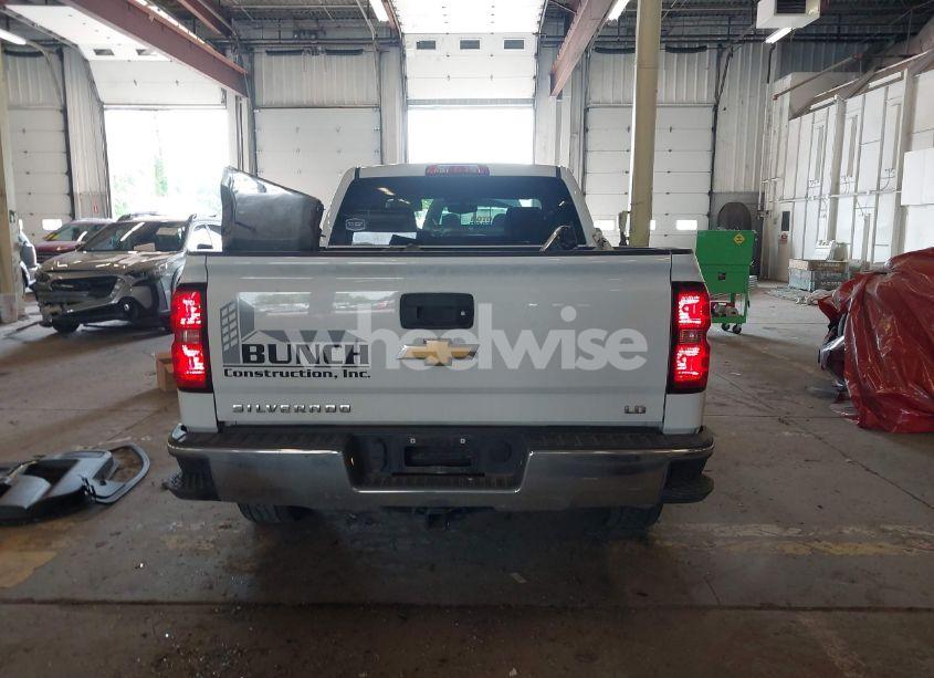 Photo 17 of 2019 Chevrolet Silverado 1500 LD LT (VIN 2GCVKPECXK1121556)