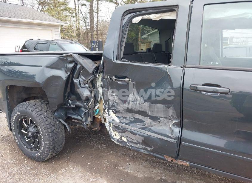 Photo 6 of 2019 Chevrolet Silverado 1500 LD LT (VIN 2GCVKPECXK1148434)