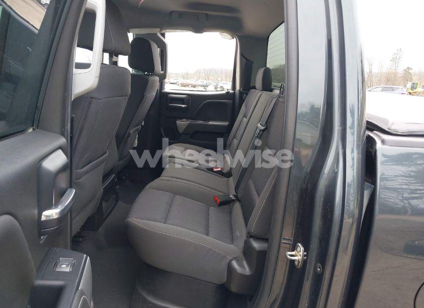 Photo 8 of 2019 Chevrolet Silverado 1500 LD LT (VIN 2GCVKPECXK1148434)