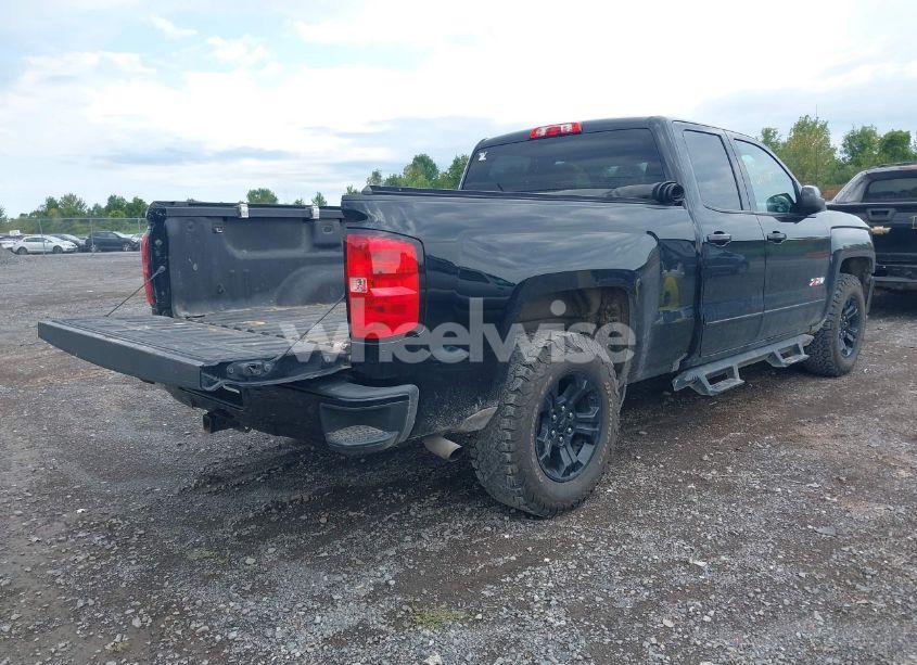 Photo 4 of 2019 Chevrolet Silverado 1500 LD LT (VIN 2GCVKPECXK1204551)