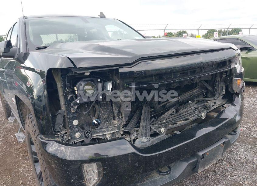 Photo 6 of 2019 Chevrolet Silverado 1500 LD LT (VIN 2GCVKPECXK1204551)