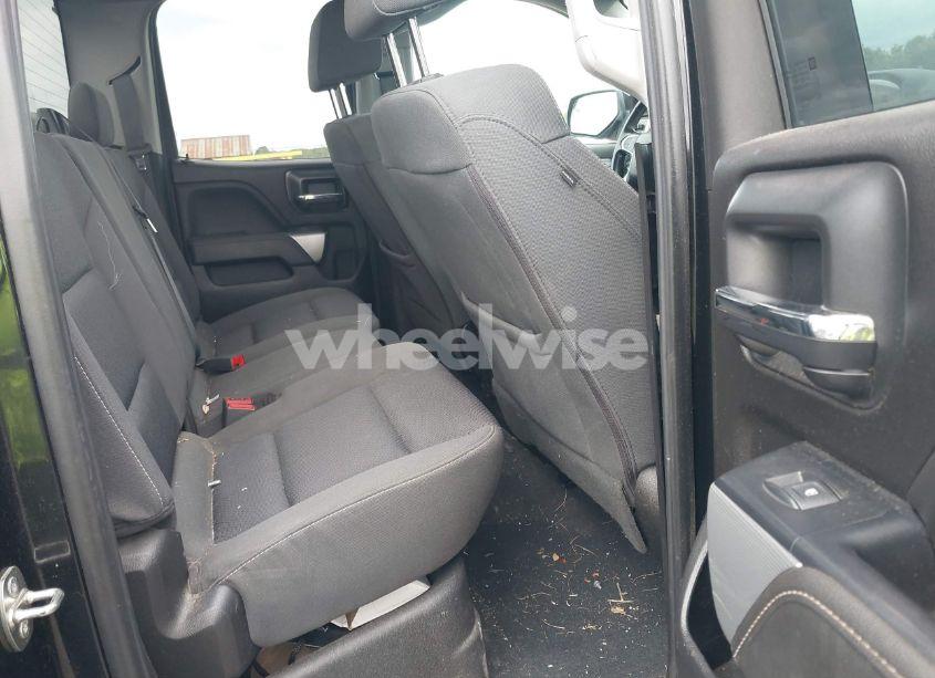 Photo 8 of 2019 Chevrolet Silverado 1500 LD LT (VIN 2GCVKPECXK1204551)