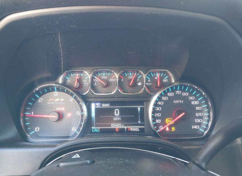 Photo 7 of 2018 Chevrolet Silverado 1500 2LT (VIN 2GCVKREC2J1106107)