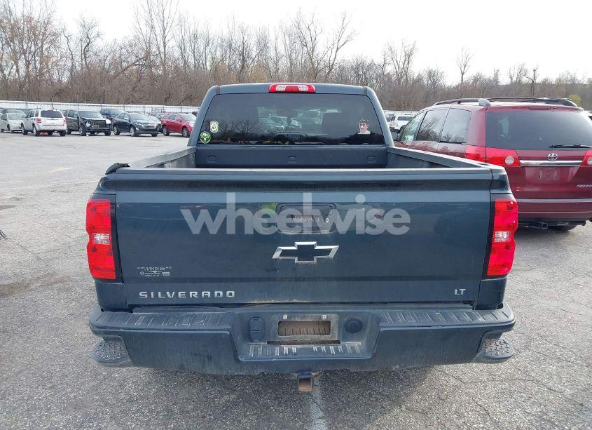 Photo 16 of 2018 Chevrolet Silverado 1500 2LT (VIN 2GCVKREC2J1108231)