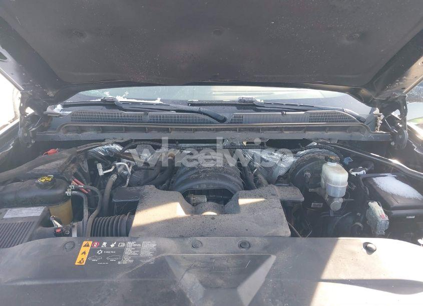 Photo 10 of 2018 Chevrolet Silverado 1500 1LT (VIN 2GCVKREC3J1109002)