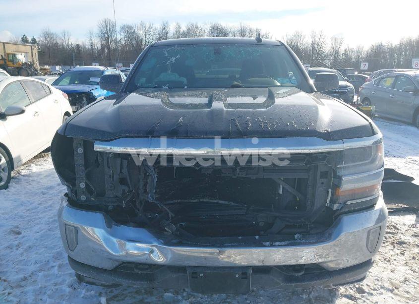 Photo 13 of 2018 Chevrolet Silverado 1500 1LT (VIN 2GCVKREC3J1109002)