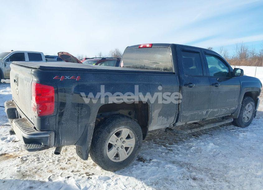 Photo 4 of 2018 Chevrolet Silverado 1500 1LT (VIN 2GCVKREC3J1109002)