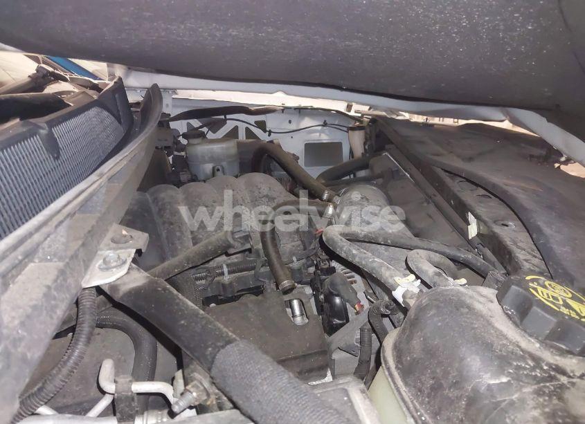 Photo 10 of 2018 Chevrolet Silverado 1500 1LT (VIN 2GCVKREC6J1109169)