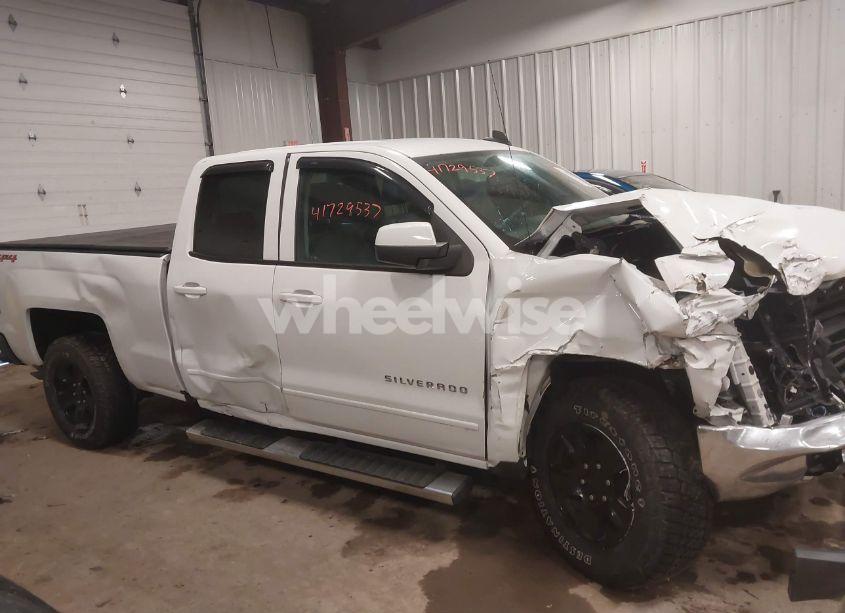 Photo 17 of 2018 Chevrolet Silverado 1500 1LT (VIN 2GCVKREC6J1109169)