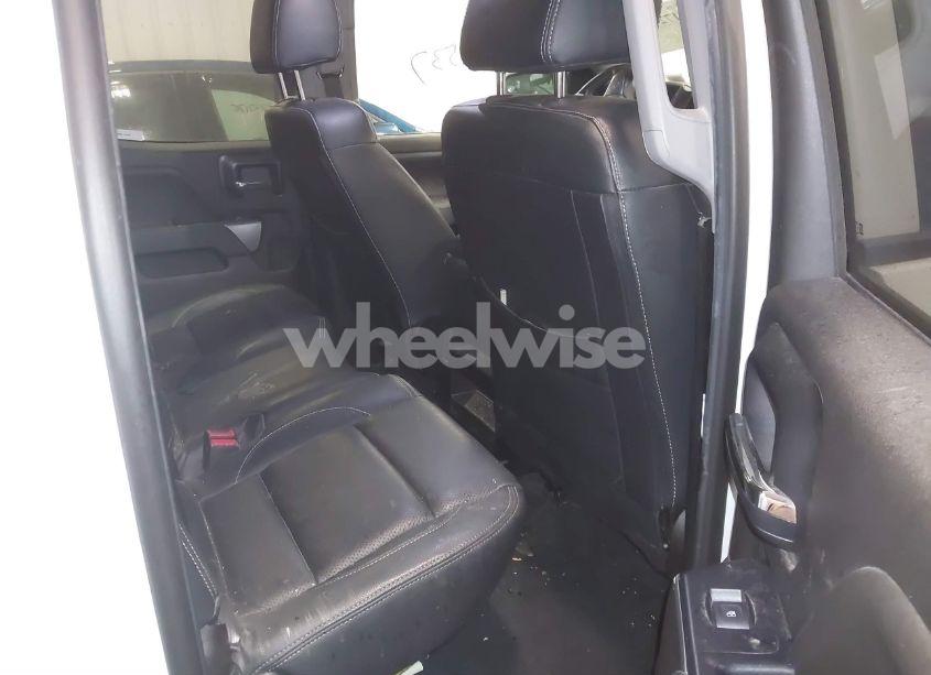 Photo 8 of 2018 Chevrolet Silverado 1500 1LT (VIN 2GCVKREC6J1109169)