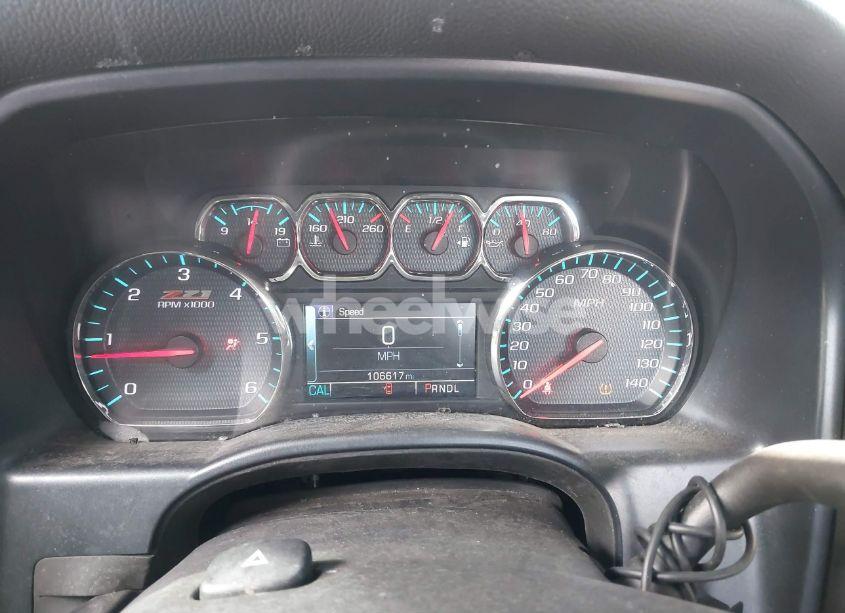 Photo 7 of 2018 Chevrolet Silverado 1500 2LT (VIN 2GCVKREC6J1110953)