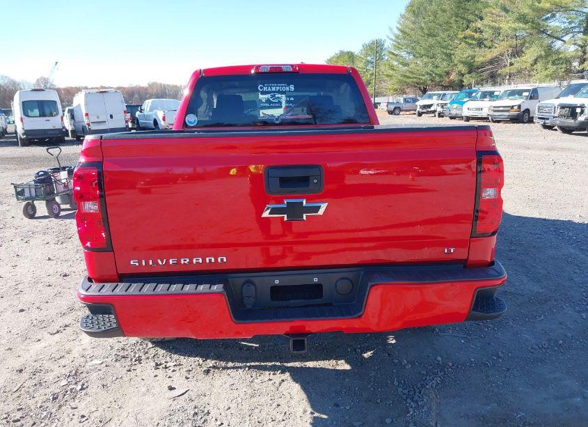 Photo 16 of 2018 Chevrolet Silverado 1500 2LT (VIN 2GCVKREC9J1105701)