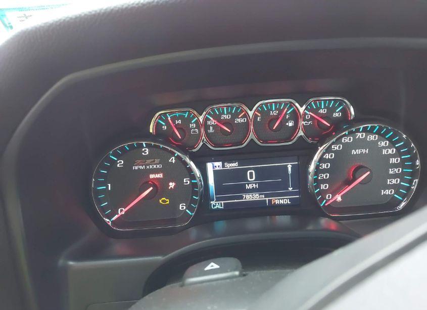 Photo 7 of 2018 Chevrolet Silverado 1500 2LT (VIN 2GCVKREC9J1105701)