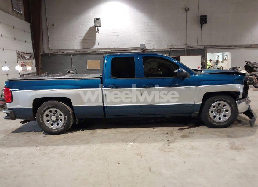 Photo 13 of 2018 Chevrolet Silverado 1500 1LT (VIN 2GCVKREC9J1114124)