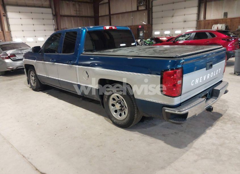 Photo 3 of 2018 Chevrolet Silverado 1500 1LT (VIN 2GCVKREC9J1114124)