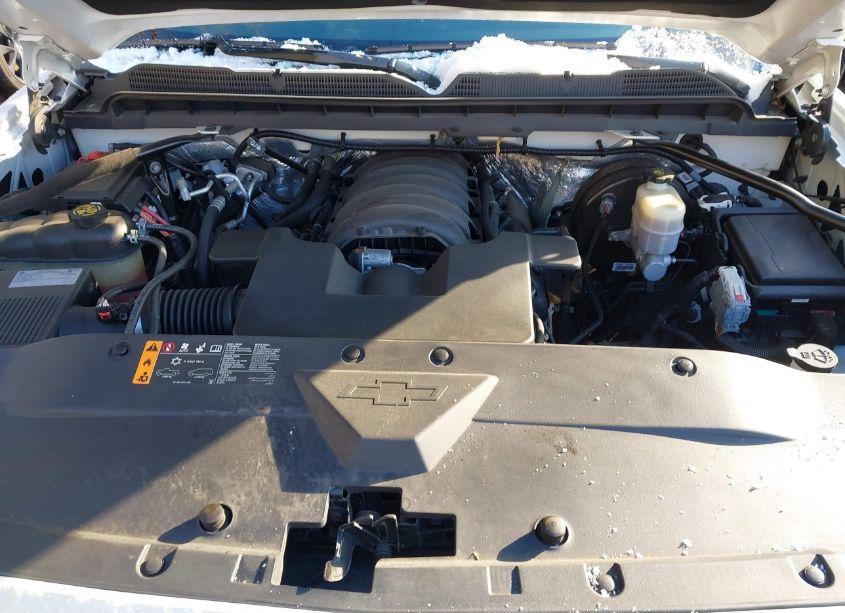 Photo 10 of 2018 Chevrolet Silverado 1500 2LT (VIN 2GCVKRECXJ1106663)