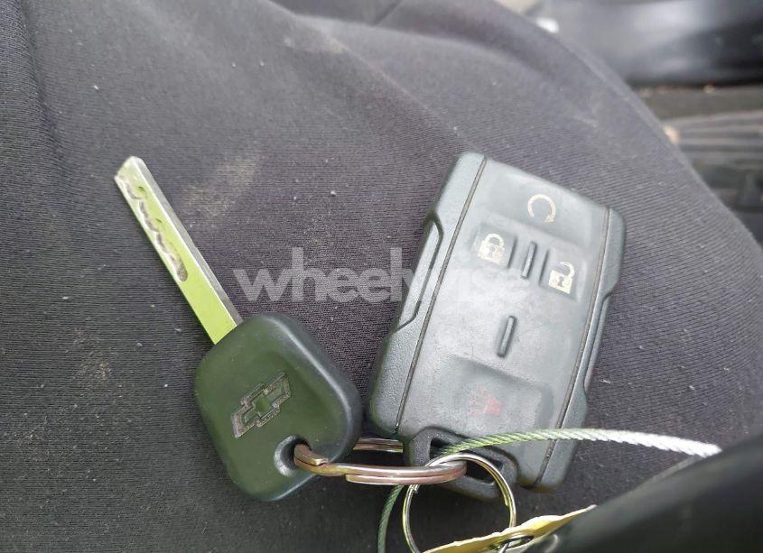 Photo 11 of 2018 Chevrolet Silverado 1500 2LT (VIN 2GCVKRECXJ1110096)