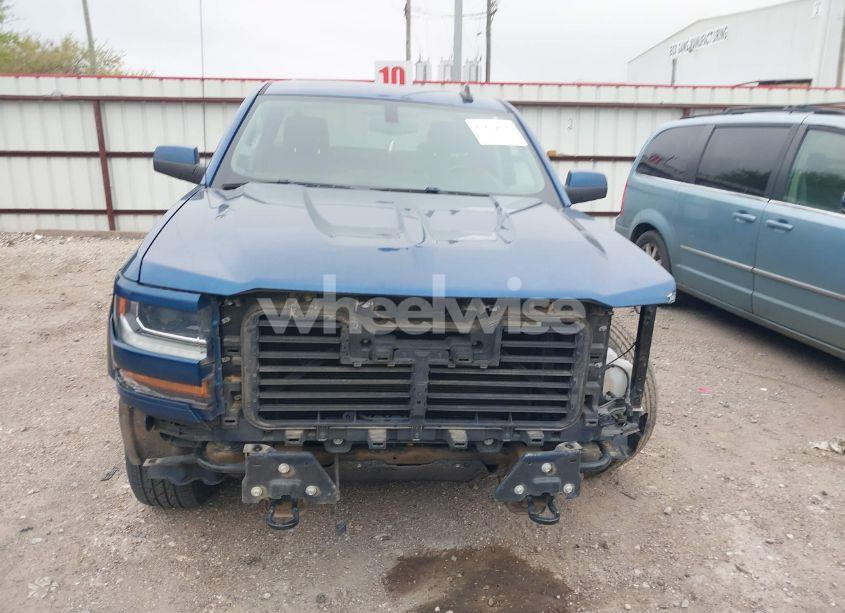 Photo 13 of 2018 Chevrolet Silverado 1500 2LT (VIN 2GCVKRECXJ1110096)