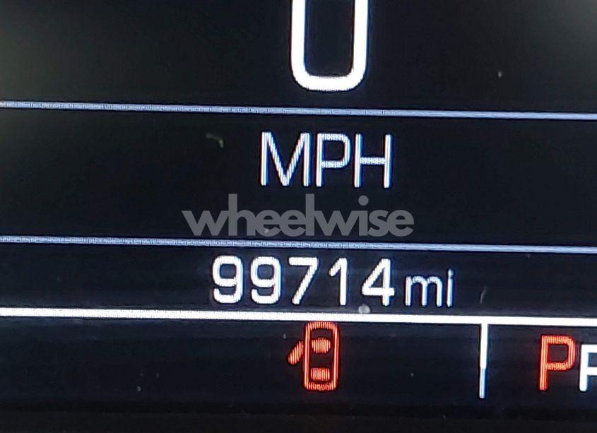 Photo 16 of 2018 Chevrolet Silverado 1500 2LT (VIN 2GCVKRECXJ1110096)