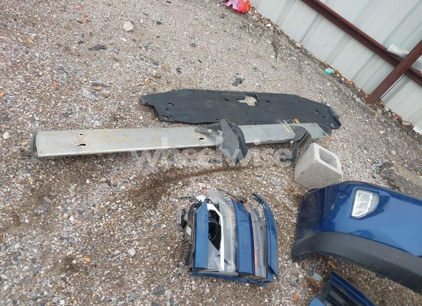 Photo 18 of 2018 Chevrolet Silverado 1500 2LT (VIN 2GCVKRECXJ1110096)