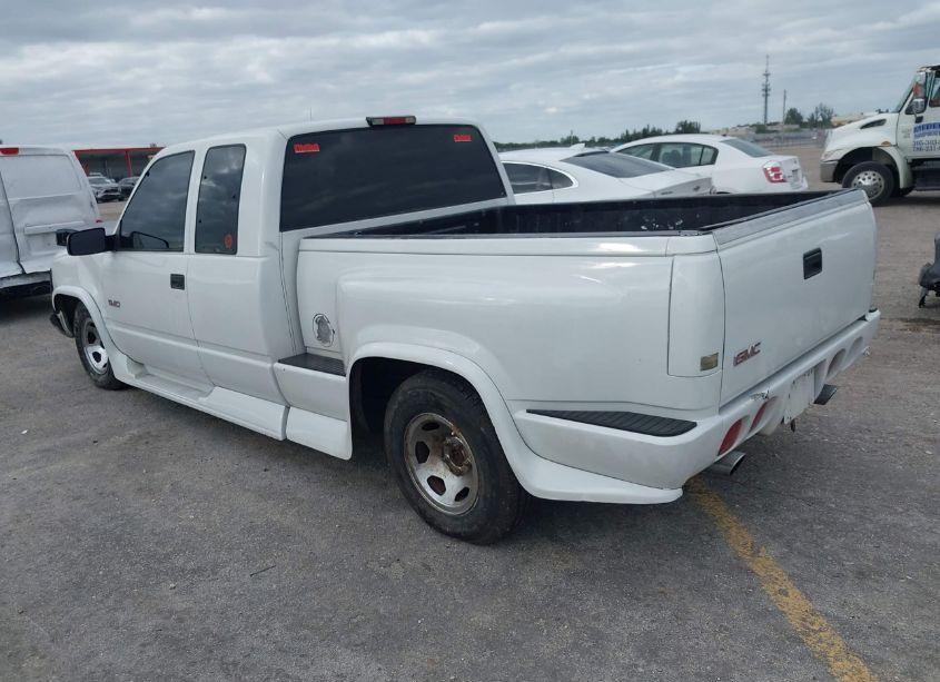 Photo 3 of 1995 Gmc Sierra C1500 (VIN 2GDEC19K5S1511276)