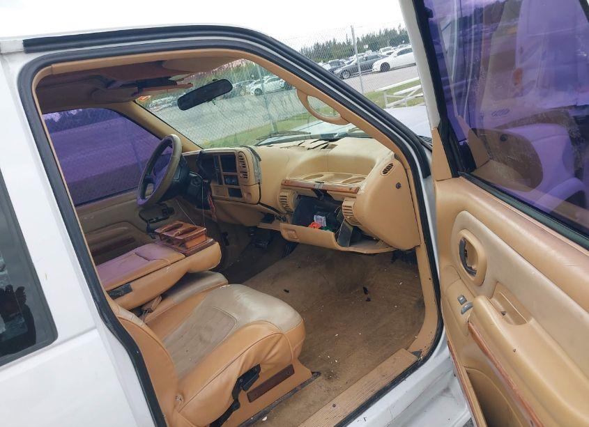 Photo 5 of 1995 Gmc Sierra C1500 (VIN 2GDEC19K5S1511276)