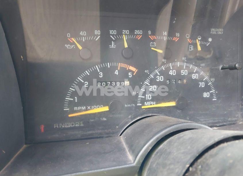 Photo 7 of 1994 Gmc Sierra K1500 (VIN 2GDEK19K2R1549660)