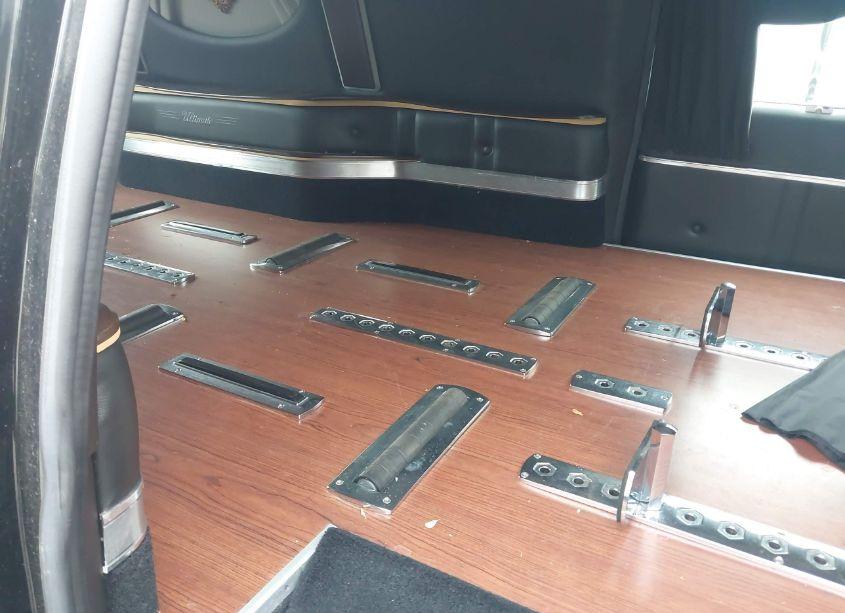 Photo 8 of 2013 Cadillac Xts B9Q COACHBUILDER HEARSE (VIN 2GEXG7U30D9500508)