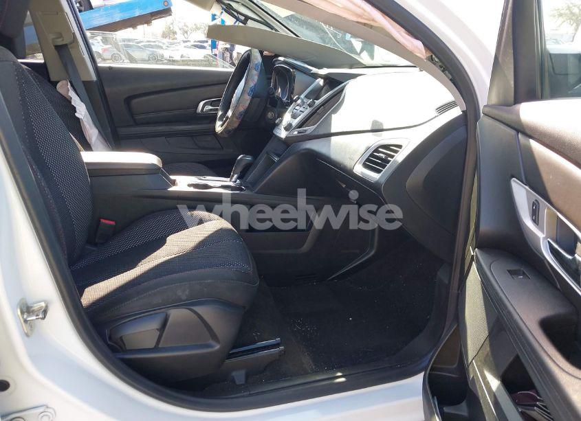 Photo 5 of 2017 Gmc Terrain SLE-1 (VIN 2GKALMEK0H6170623)