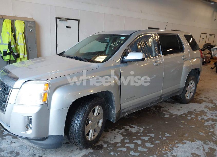 Photo 2 of 2013 Gmc Terrain SLE-1 (VIN 2GKALMEK1D6104107)