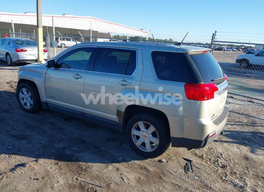 Photo 3 of 2013 Gmc Terrain SLE-1 (VIN 2GKALMEK1D6271874)