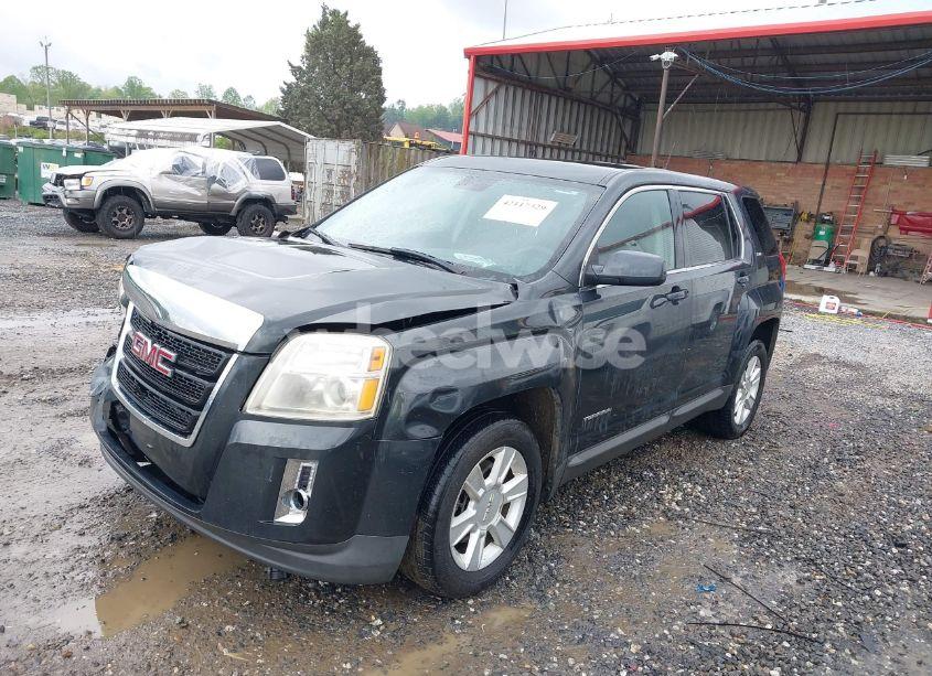 Photo 2 of 2013 Gmc Terrain SLE-1 (VIN 2GKALMEK1D6359386)