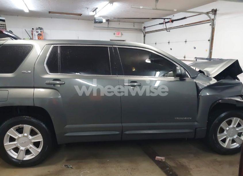 Photo 14 of 2013 Gmc Terrain SLE-1 (VIN 2GKALMEK2D6376603)