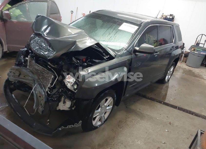 Photo 2 of 2013 Gmc Terrain SLE-1 (VIN 2GKALMEK2D6376603)