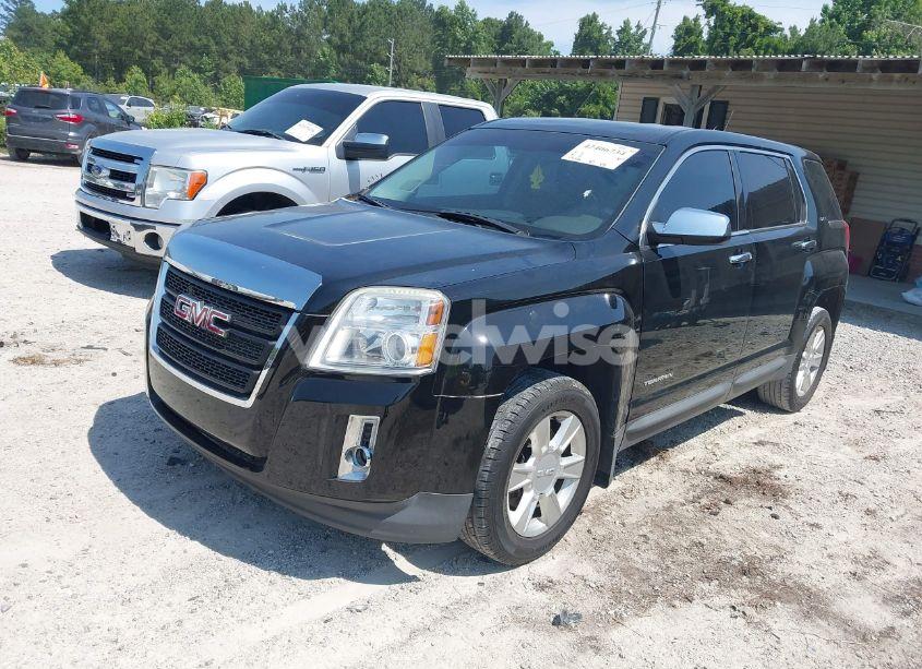 Photo 2 of 2013 Gmc Terrain SLE-1 (VIN 2GKALMEK3D6170545)