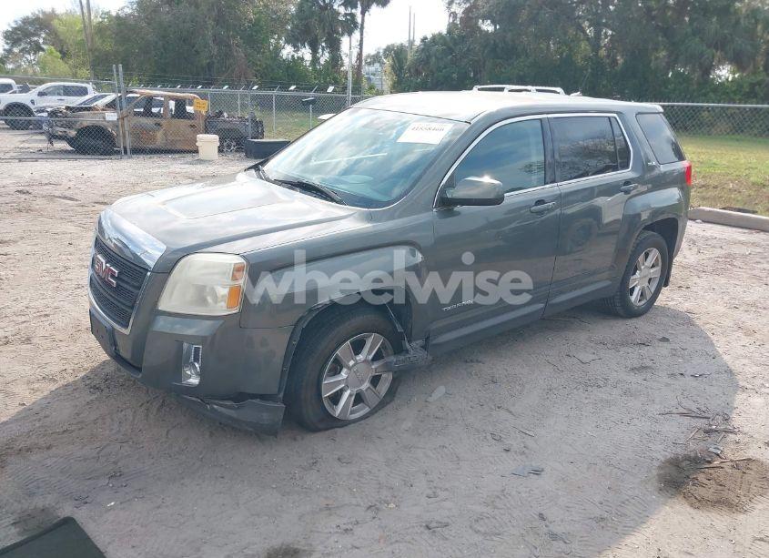 Photo 2 of 2013 Gmc Terrain SLE-1 (VIN 2GKALMEK4D6393208)