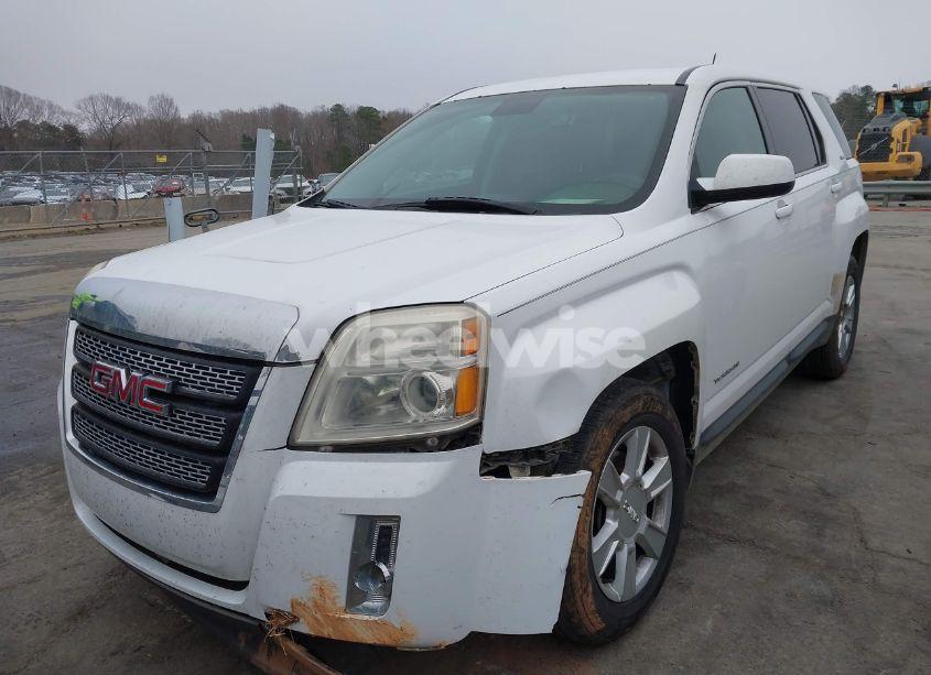 Photo 2 of 2013 Gmc Terrain SLE-1 (VIN 2GKALMEK5D6336080)