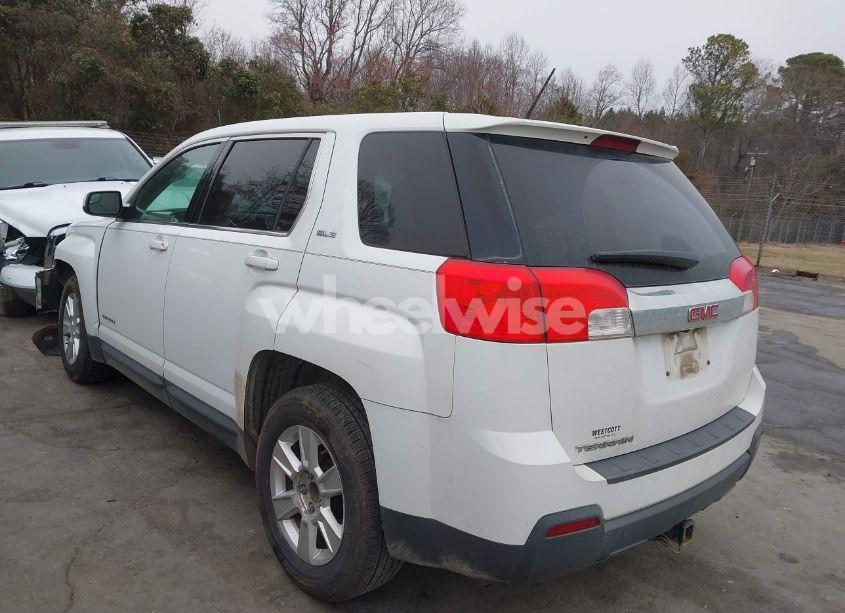 Photo 3 of 2013 Gmc Terrain SLE-1 (VIN 2GKALMEK5D6336080)