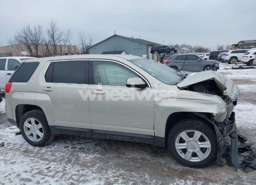 Photo 14 of 2015 Gmc Terrain SLE-1 (VIN 2GKALMEK6F6271551)