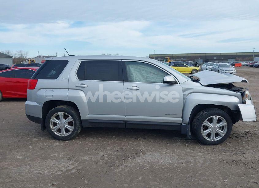 Photo 14 of 2017 Gmc Terrain SLE-1 (VIN 2GKALMEK6H6251870)