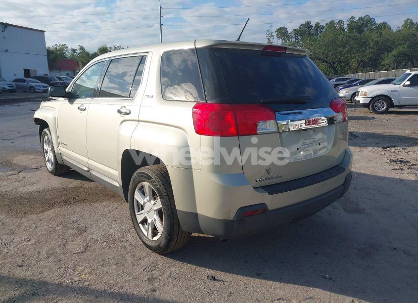 Photo 3 of 2013 Gmc Terrain SLE-1 (VIN 2GKALMEK7D6275296)