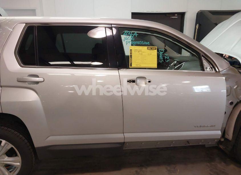 Photo 14 of 2017 Gmc Terrain SLE-1 (VIN 2GKALMEK7H6345949)