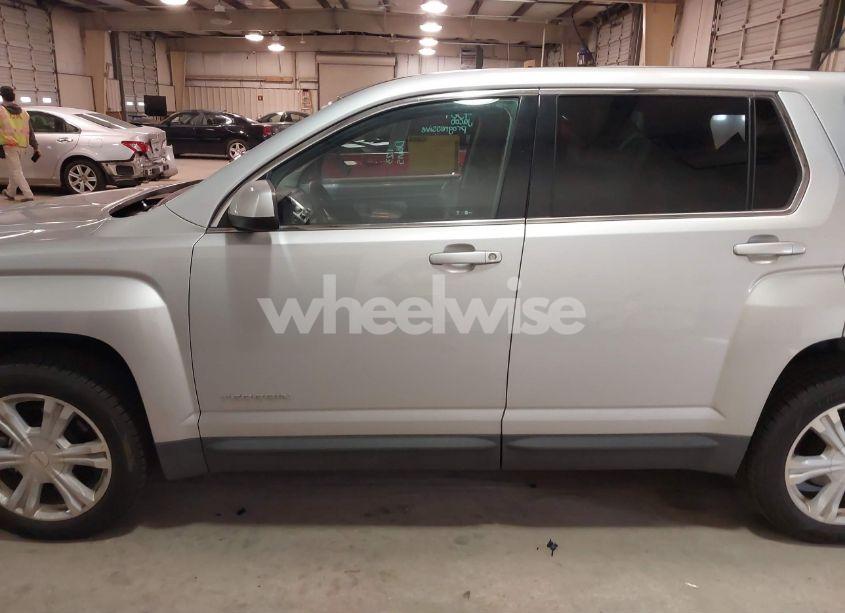 Photo 15 of 2017 Gmc Terrain SLE-1 (VIN 2GKALMEK7H6345949)