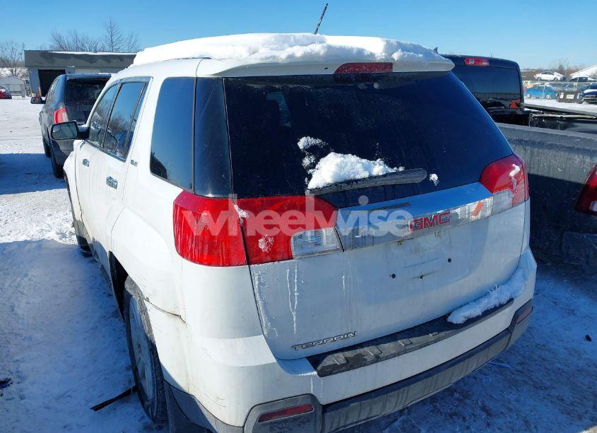 Photo 3 of 2013 Gmc Terrain SLE-1 (VIN 2GKALMEK8D6328040)