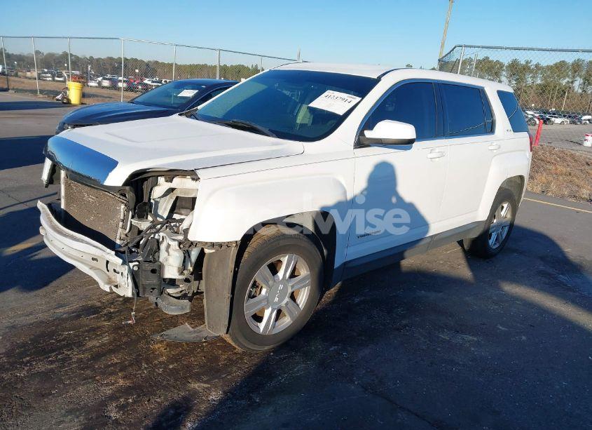 Photo 2 of 2015 Gmc Terrain SLE (VIN 2GKALMEK8F6123711)