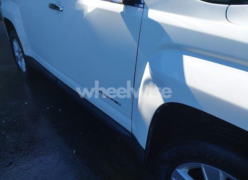 Photo 12 of 2012 Gmc Terrain SLE-1 (VIN 2GKALMEK9C6140528)