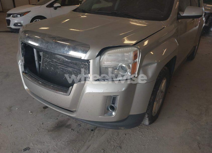 Photo 6 of 2014 Gmc Terrain SLE-1 (VIN 2GKALMEK9E6196360)