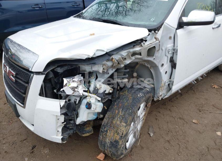 Photo 6 of 2015 Gmc Terrain SLE-1 (VIN 2GKALMEKXF6328379)